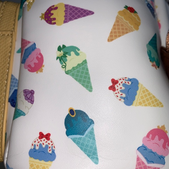 π¦π¦ Loungefly x Disney Princess IceCream Backpack - Picture 6 of 8